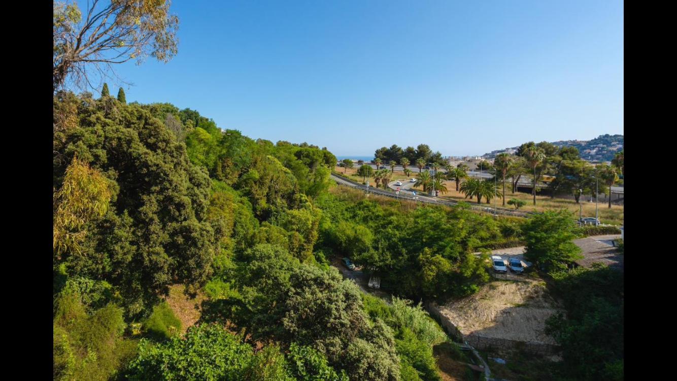 Villa Laetitia - Appt De Charme Avec Parking - Nice Nord Εξωτερικό φωτογραφία